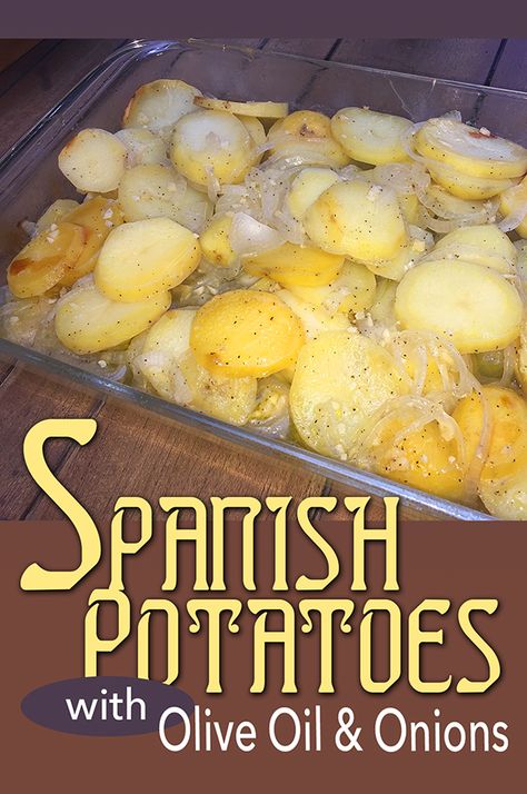 Sliced Potatoes And Onions In Oven, Oven Baked Potatoes And Onions, White Wine Recipes, Baked Potato Slices, Spanish Potatoes, Onion Casserole, Baked Onions, Potatoes In Oven, Potato Onion