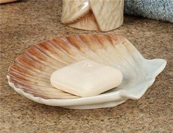 Seashell Bathroom Ideas, Shell Soap Dish, Art Deco Homes, Upcycle Design, Manic Pixie, Bathroom Retreat, Coastal Bathrooms, Architecture Tattoo, Bath Soap