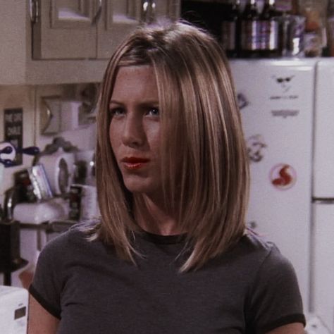 Rachel Season 8 Hair, Rachel Green Hair Season 8, Rachel Green Hair Short, Blond Strands, Rachel Green Hair, Aniston Hair, Rachel Hair, Hairstyle 2024, Golden Brown Hair Color