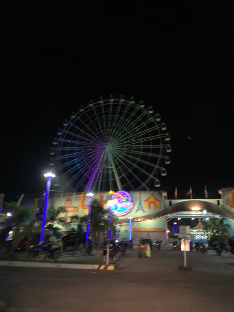 Cebu City Night View, Anjo World Theme Park Cebu, Cebu Night View, Cebu City Aesthetic, Philippines Summer, Fake Photo Short Hair, Fake Photos, Aesthetic View, Cebu City