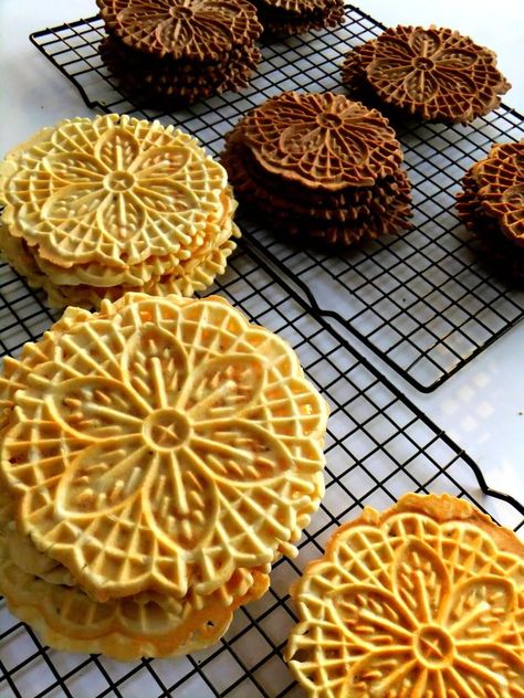 Making Pizzelle - Proud Italian Cook Pizzelle Cookies, Pizzelle Recipe, Italian Cookies, Italian Desserts, Cookie Desserts, Holiday Baking, Christmas Baking, Christmas Desserts, Crepes