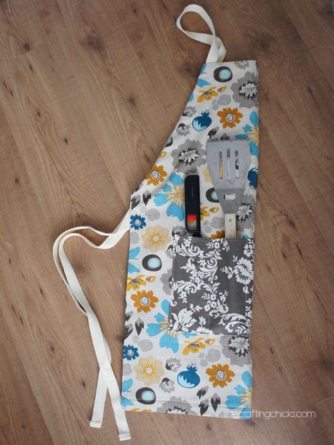 Easy Grill, Free Apron Pattern, Easy Apron, Apron Pattern Free, Grilling Apron, Apron Tutorial, Diy Sy, Diy Apron, Easy Grilling