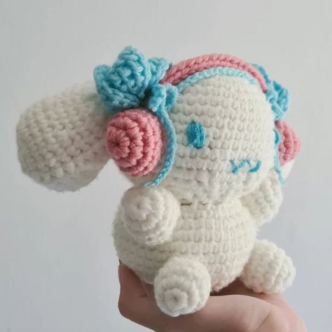 ☁️ my cinnamobaby~ 🩵 ○ cinnamoroll pattern by @lovelee.crochet (head only) i free-handed the rest coz i'm too lazy to watch the entire tutorial. 😭 #corchet #crochetaddict #crochetplush #cinnamoroll #amigurumiaddict #sanrio #plush #babycinnamon Cinnamoroll Pattern, Cinnamon Roll Sanrio, Crochet Bag Free Pattern, Sanrio Crochet, Cinnamoroll Plush, Bag Free Pattern, Sanrio Plush, Plush Crochet, Crochet Plush