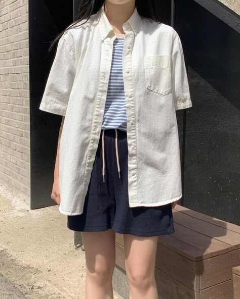 Cute Summer Outfits Korean Style, Trendy Korean Outfits Summer, Summer Outfits 2023 Japan, Fashion Outfits Korean Style Summer, Kdrama Outfits Women Casual Summer, Summer Korean Fits, Uniqlo Women Outfit Casual Summer, Korean Summer Outfits Women, Cute Summer Korean Outfits