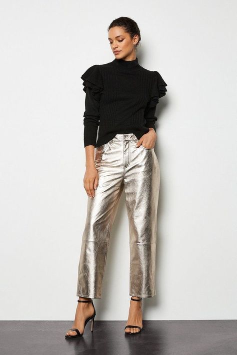 Fall Outfit ideas | The Thrill of the hunt Gold Pants Outfit, Metallic Pants Outfit, Metallic Outfit, Silver Trousers, Metallic Trousers, New Years Eve Looks, Gold Jeans, Silver Pants, Gold Pants