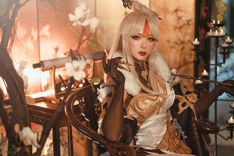 yashafluff on Twitter: "whoever told you ningguang was a 4 star was lying to you 📸kizvier #GenshinImpact #genshintwt #genshin #Ningguang #cosplay https://t.co/1fICaflCL6" / Twitter Genshin Ningguang, Ningguang Cosplay, Revealing Outfits, Art Rules, Power Of Makeup, Cosplay Characters, Promotional Video, First Art, New Perspective