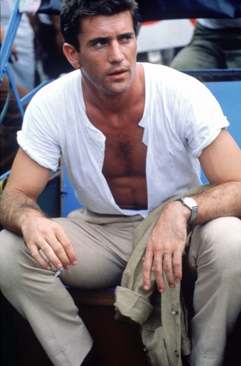 Mel Gibson in 1982 - Imgur Mel Gibson Young, First Ladies, Actors Male, Marion Cotillard, Idris Elba, Mel Gibson, Marlon Brando, Sean Connery, Chris Cornell