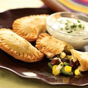 Corn Empanadas, Bean Empanadas, Black Bean Empanadas, Poblano Corn, Vegetarian Empanadas, Corn And Black Bean, Homemade Fried Chicken, Crisco Recipes, Black Bean Corn