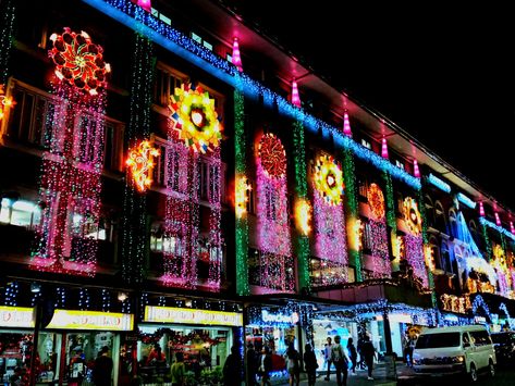 Baguio City Philippines🌲during Christmas. Christmas In The Philippines Aesthetic, Christmas In The Philippines, Christmas Presentation, Baguio City Philippines, Christmas Aesthetics, Baguio City, Philippine News, Baguio, Philippines