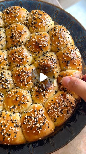 ‎♥️🇵🇸بنت فلسطين‎ on Instagram: "Yemeni Honeycomb Bread

Soft, fluffy dough with cheese and topped with honey. This is honestly one of my favorite breakfast items to eat. Your entire family will love it, and its made using my small batch 10 minute dough  for even easier baking. 

LINK IN BIO OR COPY THIS LINK:
https://falasteenifoodie.com/honeycomb-bread-khaliat-al-nahl/

#10minutesdough #honeycombbread #beehivebread #10minutedough #cheesefatayer #fastbaking #fastdough #quickdough #fatayer #manakeesh #cheeseboats #cheesemanakeesh #man2ouche #lebanesefood #middleeasternfood #palestinianfood #arabicfood #middleeasternfood" Honeycomb Bread, Yemeni Honeycomb Bread, Bread Soft, Lebanese Recipes, Breakfast Items, Yemen, Arabic Food, Middle Eastern Recipes, 10 Minute