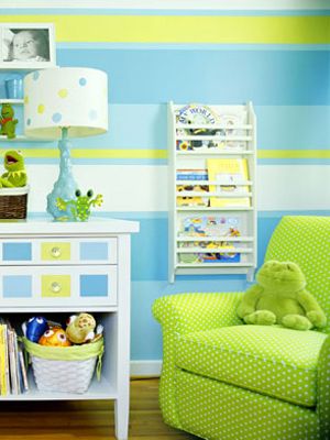 Animal-Themed Nurseries - Nursery Ideas - Slideshow Gender Neutral Nurseries, Neutral Nursery Colors, Frog Nursery, Neutral Nurseries, Animal Nursery Theme, Baby Room Neutral, Yellow Nursery, Girls Rooms, Nursery Colors