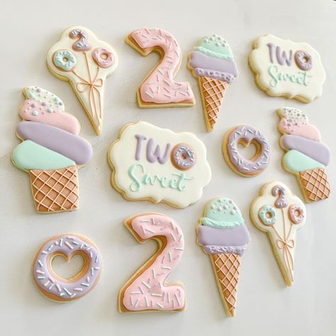 Two Sweet Birthday Cookies Individually Wrapped Two Sweet - Etsy Two Sweet Cookies Birthday, 2 Sweet Birthday Theme, Two Sweet Cookies, Two Sweet Party, Two Sweet Birthday Party, Two Sweet Birthday, Painted Cookies, Donut Themed Birthday Party, Frosted Cookies