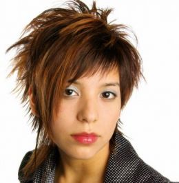 cute edgy style Razored Bob Haircut, Razored Bob Haircut Choppy Layers, Haircut Choppy Layers, Razored Bob, Spikey Short Hair, Short Spiky Haircuts, Short Spiky Hairstyles, Layered Bob Haircuts, Choppy Layers