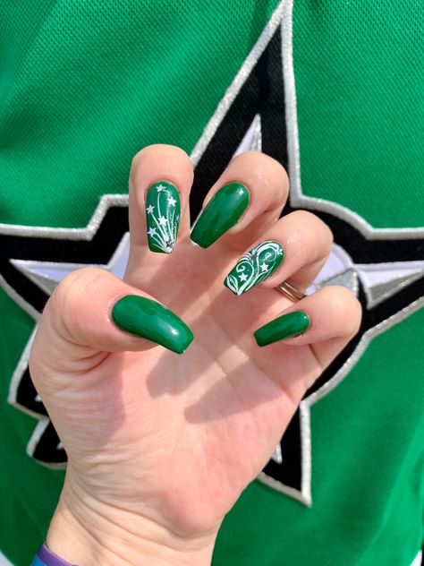 Dallas Stars Nails, Hockey Nails, Star Nail Designs, Themed Nails, Pretty Nail Art Designs, Dallas Stars, Pretty Nail Art, Star Nails, Nail Color