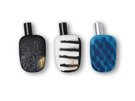 The three special limited edition Comme des Garçons bottle designs just in time for the festive season. L-R: Amazingreen, Wonderwood & CDG2 Fragrance Store, Fragrance Photography, Fragrance Bottles, Fragrance Packaging, Another Love, Clothing Tags, Cosmetics Brands, Perfume Collection, Bottle Design