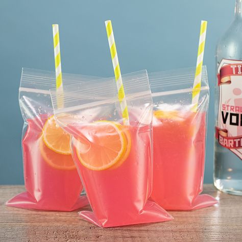 Drink Pouch Cocktail, Adult Pouch Drinks Recipes, Adult Pouch Drinks, Cocktail Bags Drink Recipes, Alcohol Pouch Drinks, Capri Sun Alcohol Drinks, Adult Juice Pouch Recipes, Pink Jungle Juice, Drink Pouches Recipes