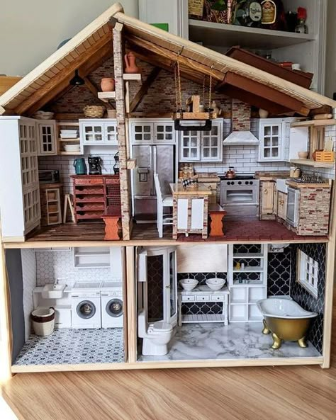 Apartment Dollhouse, Mini Doll House Diy, Dyi Doll House, Flisat Dollhouse, Mini Trinkets, Dollhouse Study, Doll House For Boys, Dollhouse Renovation, Ikea Dollhouse