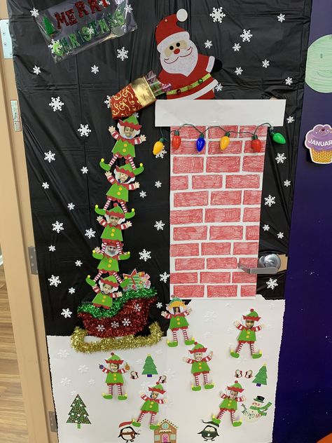 Christmas classroom decoration for teachers creative good ideas how to decorate your door for Christmas Christmas Door Decorating Contest Daycare, Santa Claus Classroom Door, Decorate A Door For Christmas Contest, Christmas Teacher Door Decorations, Santa Claus Door Decorations For School, Teacher Door Christmas, Santa Door Decoration For School, Door Decoration Contest Christmas, Christmas Door Classroom Decorations