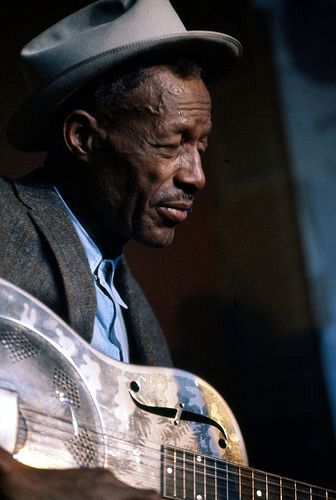 Son House/ Mississippi Delta Blues, Son House, Mississippi Delta, Delta Blues, Blues Musicians, Blues Artists, Muddy Waters, Concert Festival, Blues Guitar