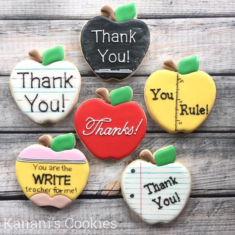 153 Likes, 20 Comments - Kanani's Cookies (@kananiscookies) on Instagram: “Thank you teachers! We appreciate all you do!” Stamping Cookies, Teacher Appreciation Cookies, Vintage German Shepherd, Teacher Cookies, Appreciation Cookies, School Cookies, Cookie Making, Cookie Boxes, Cookies Ideas