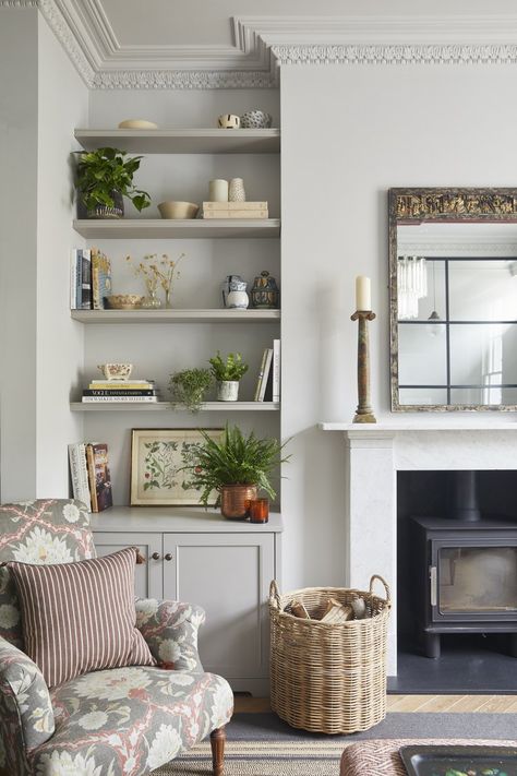 Victorian House Renovation - Primrose Hill, North West London — Cave Interiors Living Room Victorian House, Living Room Knock Through, Victorian House London, London House Interior, Living Room Victorian, Modern Victorian Decor, Classic Living Room Decor, Victorian House Renovation, Victorian Villa