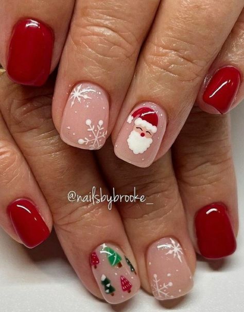 Christmas Nails ⛄🎄🎅 Christmas Nails French Tip Reindeer, Nails Christmas Natural, Acrylic Christmas Nails Winter Short, Gel Polish Christmas Nails, Short Nails Christmas Ideas, Christmas Nails 2023 Trends Gel Short, Cute Christmas Nail Designs For Short Nails, Christmas Nail Designs Holiday Nail Art, Christmas Nails Natural Nail Short