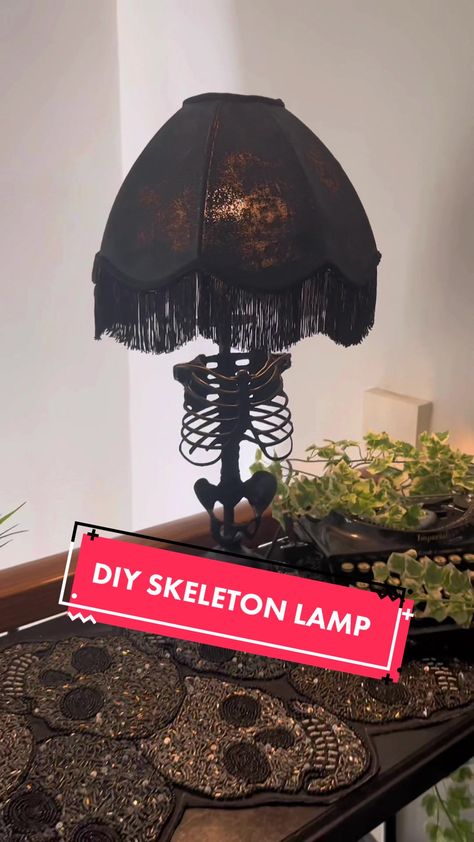 Diy Skeleton Lamp, Goth Diy Crafts, Diy Gothic Decor, Goth Lamp, Skeleton Lamp, Gothic Diy Decor, Gothic Diy, Gothic Lamp, Dark Decor