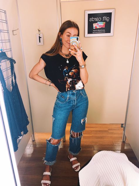 Mom Jeans Outfit Western, Cowgirl Fits, Vaquera Outfits, Cute Western Outfits, Outfit Western, Country Fits, Fit Checks, Western Fits, Casual Country Outfits