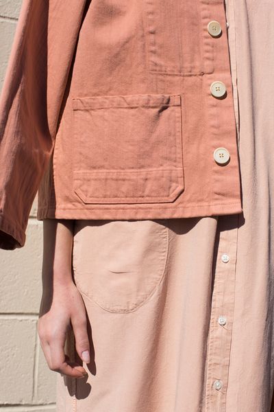 Peach Aesthetic, Beige Outfit, Peaches N Cream, Just Peachy, Mode Inspiration, Fashion Details, Color Inspiration, Close Up, Work Wear