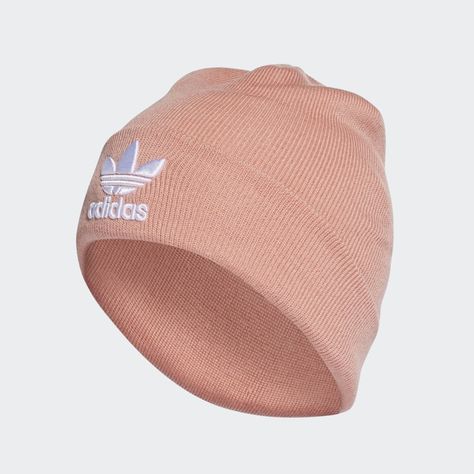 Gorro Trifolio Dust Pink / White DV2486 Winter Hat Outfit, Dust Pink, Men's Streetwear, Color Dust, Jordan Shoes Girls, Cute Beanies, Fashion Terms, Bucket Cap, Heritage Fashion