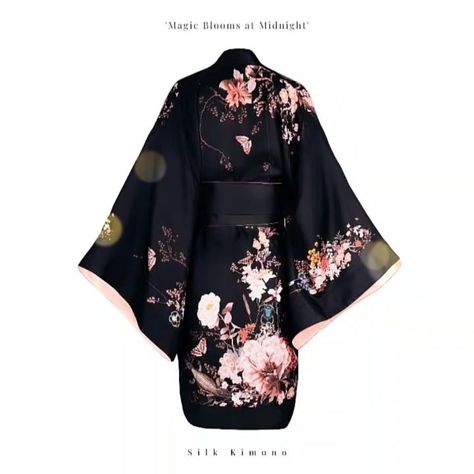 Kimono Traditional, Estilo Emo, Kimono Dressing Gown, Silk Dressing Gown, Traditional Kimono, Kimono Robes, Silk Twill Scarf, Silk Kimono Robe, Black Kimono