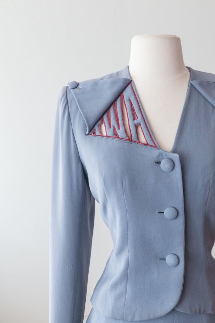 Phoenix Character, 40s Mode, Vintage Uniform, Fashionable Hostess, Detail Couture, Vintage Clothing Boutique, Air Hostess, Vintage Clothing Stores, Character Aesthetics