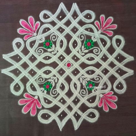 Margali Kolam Rangoli, Painting On Jute Bags, Kolam Painting, Margali Kolam, Color Rangoli, Border Kolam, Chikku Kolam, Kolam Dots, Pongal Rangoli