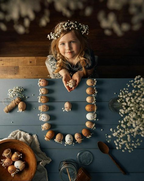 Kid Easter Ideas, Easter Session Photography, Food Ideas Lunch, Easter Photography Ideas, Easter Gifts Ideas, Easter Food Ideas, Easter Photo Backdrop, Wallpaper Easter, Kid Easter