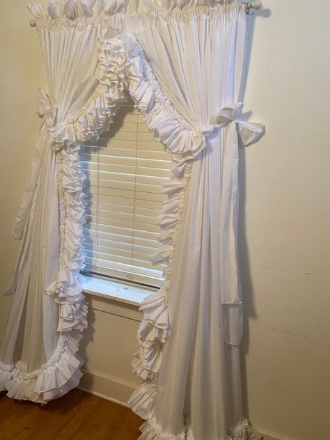 Really full Priscilla curtains! This curtain is 192 inches wide including the ruffle. It has very full double ruffles and ties back with bows.This will fit a single window up to about 47 inches wide. There are about 25 yards of fabric in this curtain. Measure your curtain rod between the brackets for the width. And please measure from the top of your curtain rod to the finished length you need. This curtain would be great in a farmhouse style house or a log cabin or a traditional home. Priscilla Curtains, Cottage Curtains, Ruffle Curtains, High Point Nc, White Shabby Chic, Cute Room Ideas, Pretty Room, Room Makeover Bedroom, Dream Room Inspiration