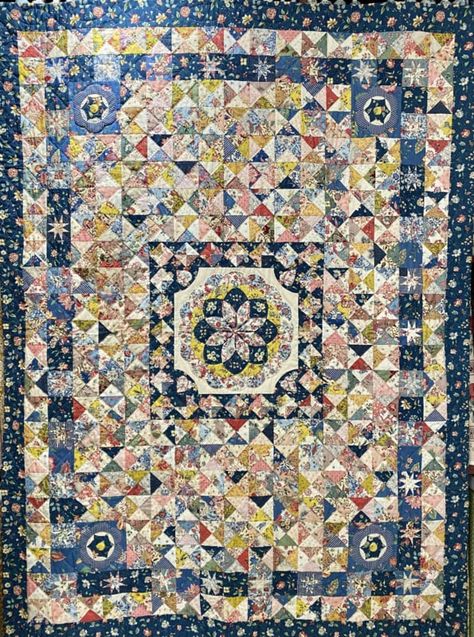 Sisters Quilt pattern + template set | Petra Prins | Petra Prins Patchwork & Quilting BV Petra Prins, Susan Smith, Blackbird Designs, Pattern Template, Primitive Gatherings, Andover Fabrics, Patchwork Quilting, Heritage Fashion, Blue China