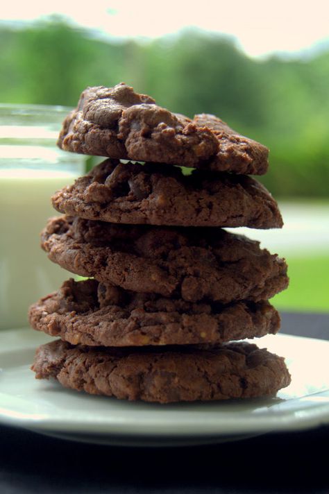 Chocolate Toffee Cookies, Grub Hub, Toffee Candy, Chocolate Oatmeal Cookies, Toffee Bars, Dark Brown Sugar, Toffee Cookies, Cookie Brownie Bars, Toffee Bits