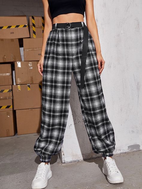 Carrot Pants, Tartan Pants, Cargo Pants Outfit, Sweet Shirt, Girly Shoes, Cute Jeans, Women Pants, Plaid Pants, Casual Style Outfits