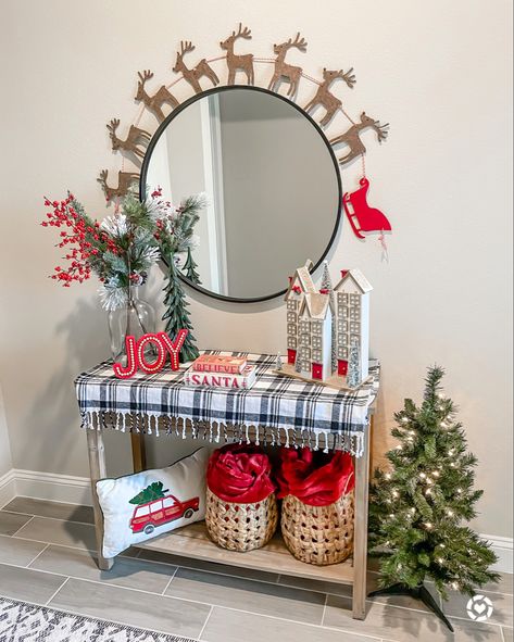 Christmas Decor Ideas For Living Room No Fireplace, Realistic Christmas Decor, Classic Santa Christmas Decor, Christmas Decor Ideas Mobile Home, Christmas Small Home Decor, Santa Set Up Christmas Morning, Apartment Decorated For Christmas, Mud Room Christmas Decor Ideas, Christmas Decor Top Of Fridge