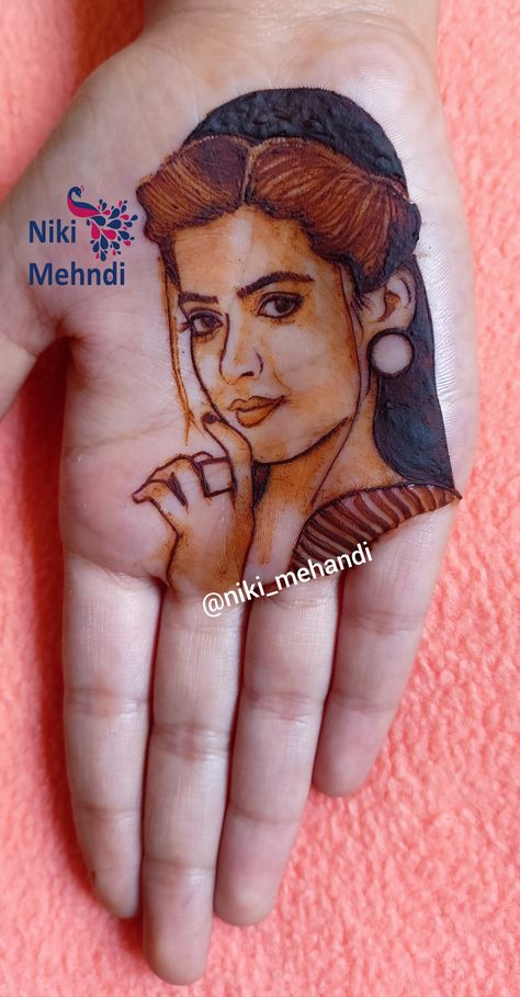 Portrait Mehndi, Unique Portrait Art, Face Shading, Full Mehndi, Mehndi Designs For Kids, Full Mehndi Designs, Stick Crafts, Arabic Mehndi Designs, Disney Art Drawings