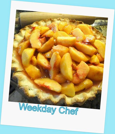 Fresh Peach Pie with Jello Glaze    My daughter had a gazillion peaches on her tree so we picked a bunch and took them home. Our peach tre... Peach Pie Glaze Recipe, Peach Pie With Fresh Peaches, Pie Glaze Recipe, Peach Pie Recipes Easy, Easy Peach Pie, Peach Jello, Glazed Peaches, Fresh Peach Recipes, Fresh Peach Pie