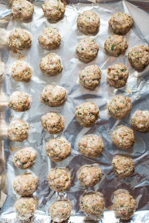 Sausage And Ground Beef Recipes, Pork Sausage Meatballs, Sausage Meatballs Recipes, Baked Italian Sausage, Italian Sausage Meatballs, Italian Pork, Sausage Meatballs, Italian Sausage Recipes, Sausage Bake