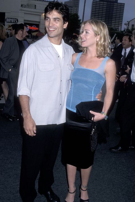 Christina Applegate Style, Christina Applegate 2000s, Christina Applegate 90s, 90s Summer Outfits, Boho Style Outfits Summer, Kelly Bundy, Best Summer Outfits, 90s Summer, Christina Applegate