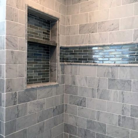 Shower Niche Placement, Bathroom Niche Design, Shower Niche Tile Ideas, Bathroom Niche Ideas, Handicapped Bathroom, Shower Niche Ideas, Shower Accent Tile, Recessed Shelf, Tiled Showers