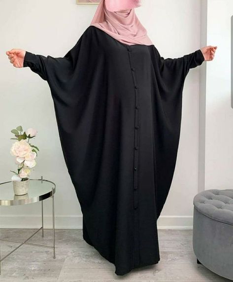 Outfits Islamic, Simple Abaya Designs, Modesty Dress, Islamic Modest Fashion, Fashion Muslimah, Abaya Designs Latest, Hijab Style Tutorial, Modest Fashion Hijab, Pakistani Fashion Casual