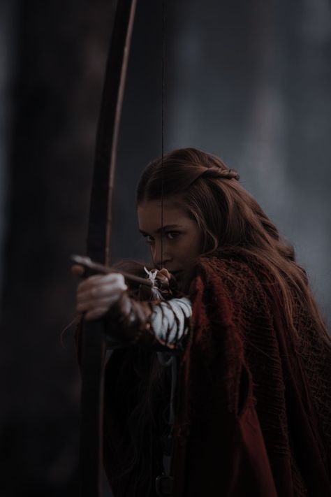 Archery Aesthetic, Medieval Aesthetic, Fairytale Aesthetic, Fantasy Romance Books, Royalty Aesthetic, Fantasy Princess, Royal Aesthetic, Fantasy Magic, Bow And Arrow