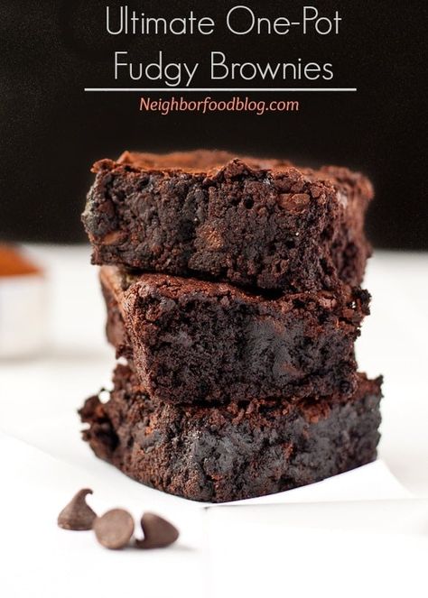 Pot Brownies, Pot Brownie, Fudge Brownie Recipe, Brownie Recipes Healthy, Fudgy Brownie Recipe, Brownies Recipe Homemade, Healthy Brownies, Fudge Easy, Homemade Brownies