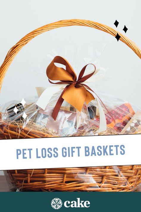 After the loss of a beloved pet, these pet loss gift baskets remind you of the importance of remembrance. Honoring a pet's memory means the world to those after a loss. #Grief #PetLoss #GiftBaskets Sympathy Gift Basket Ideas, Pet Gift Basket, Words Of Condolence, Sympathy Basket, Sympathy Gift Baskets, Loss Of Pet, Pet Bereavement, Condolence Gift, Pet Sympathy Gifts