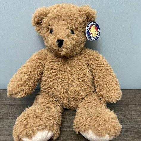 Vermont Teddy Bear Light Brown Plush Nwt Classic Teddy Bear, Vermont Teddy Bears, Interesting Outfits, Soft Teddy Bear, Soft Teddy, Teddy Bear Stuffed Animal, Bear Stuffed Animal, Stuffed Animal, Vermont