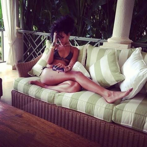 Rihanna Love, Oceans 8, Rihanna Photos, We Found Love, Bad Gal, Rihanna Fenty, Only Girl, Old Pictures, Rihanna